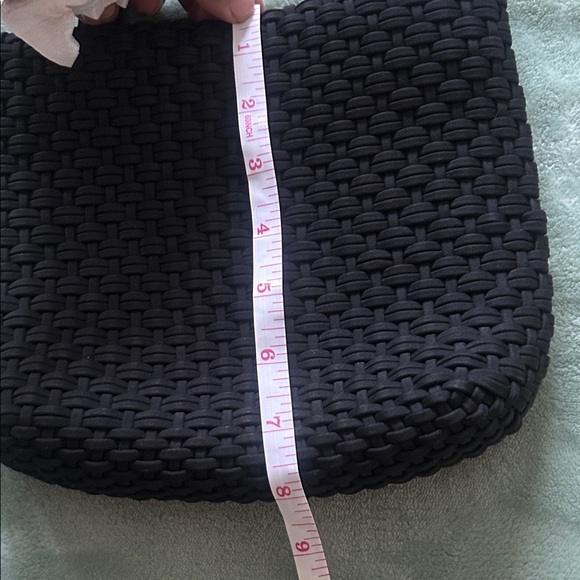 Hillard & Hanson Black Woven Tote - Picture 8 of 8